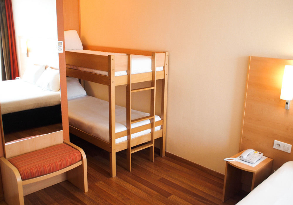 Ibis Bordeaux Saint Emilion Hotel Exterior photo