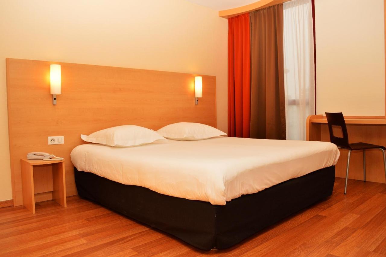 Ibis Bordeaux Saint Emilion Hotel Room photo